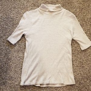 Short sleeve turtle neck sweater